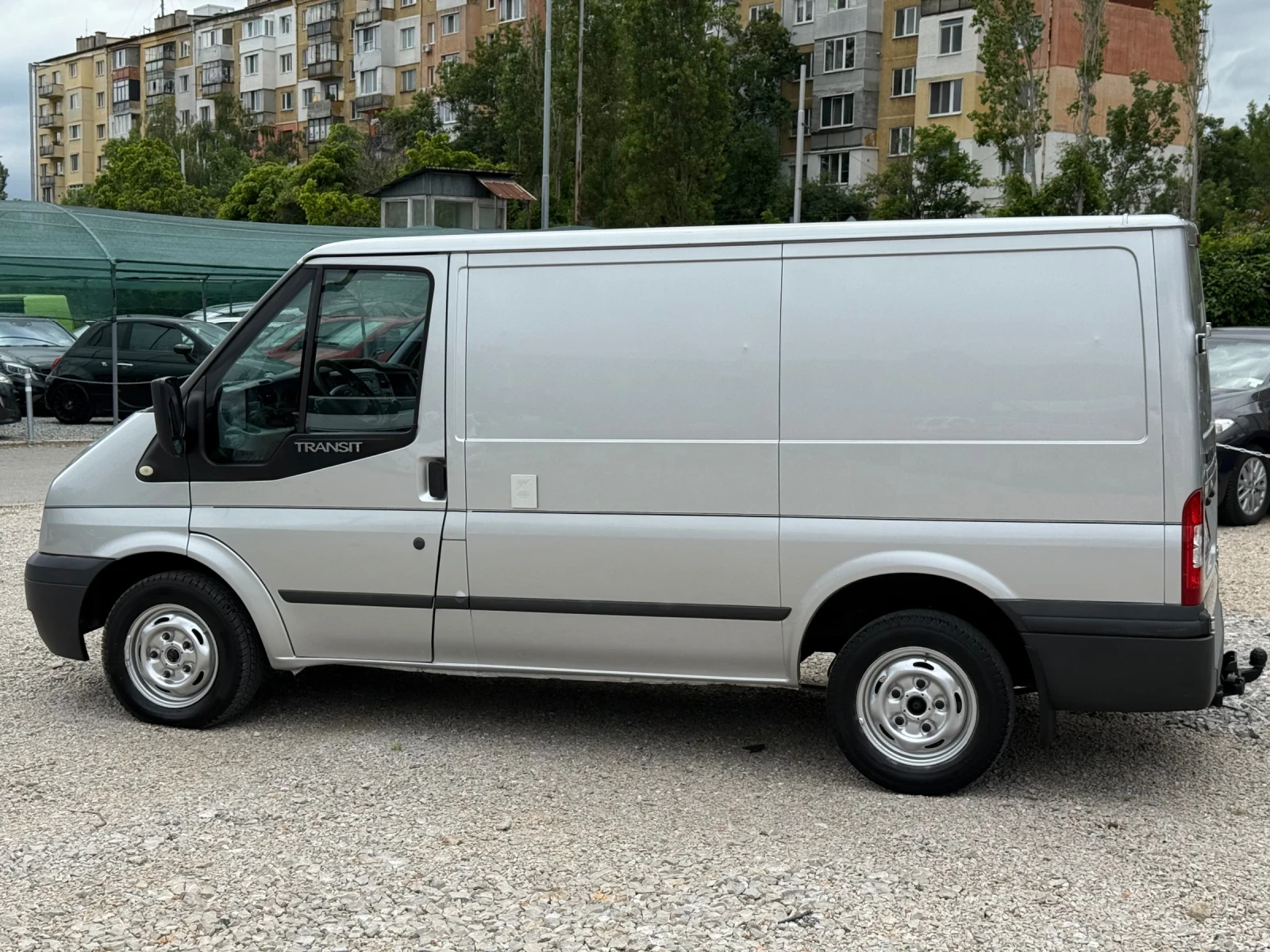 Ford Transit 2.2 TDCi 125HP * * КЛИМАТИК* * 180000КМ* *  - изображение 8