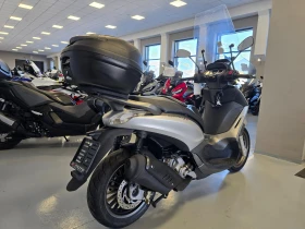 Piaggio Beverly 300ie, ABS-ASR, 2018г., снимка 4