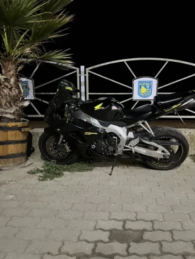 Honda Cbr 1000RR, снимка 2