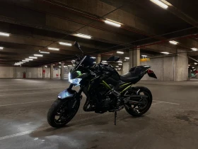  Kawasaki Z