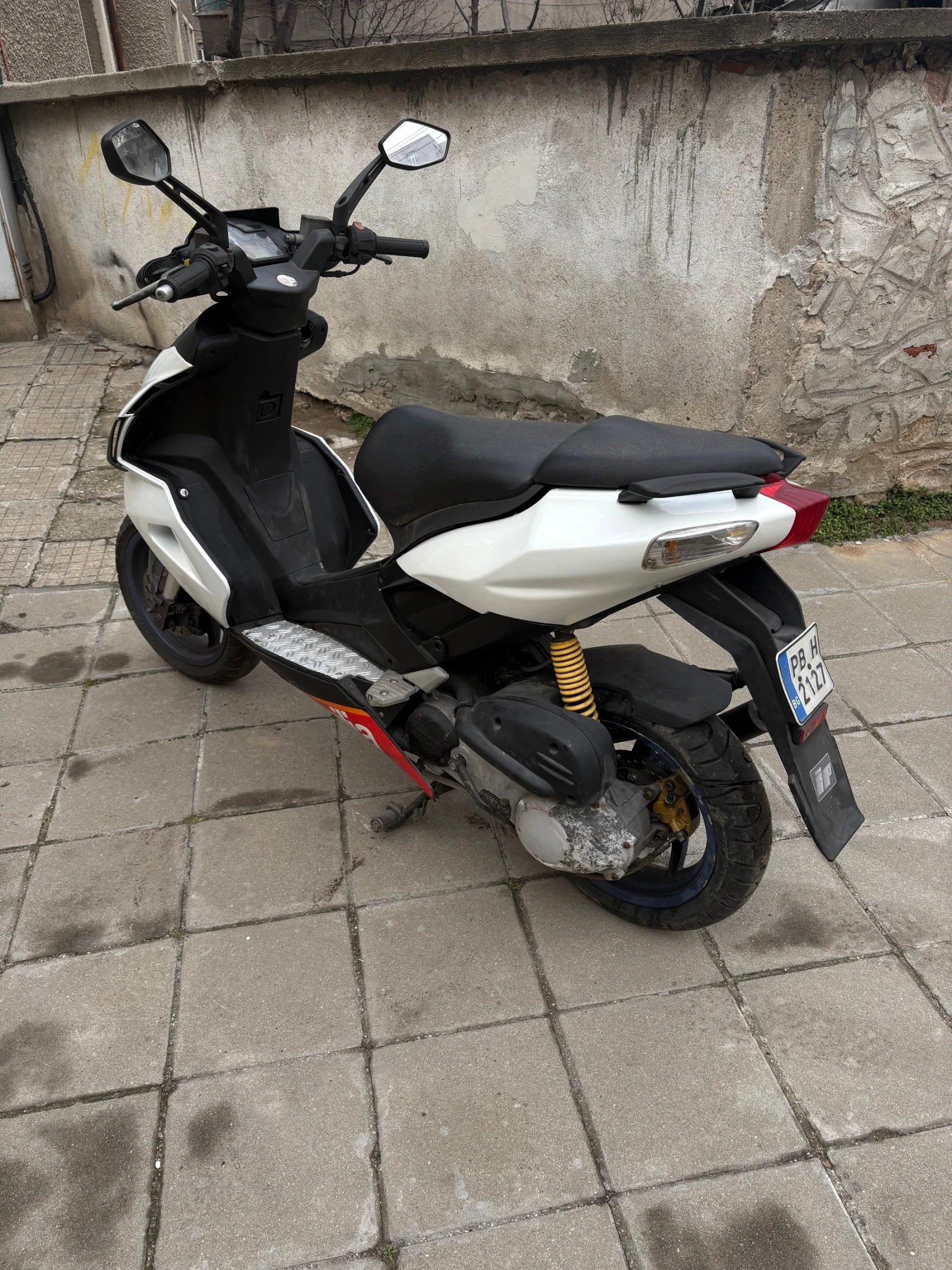 Aprilia Sr Factory - изображение 3