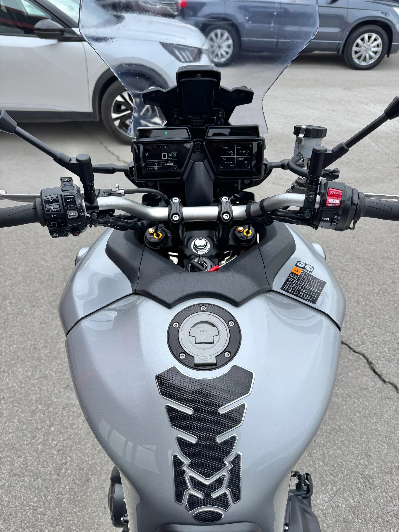 Yamaha Mt-09 TRACER 900* GT* LED* ПОДГРЕВИ* TCS* TOP, снимка 16 - Мотоциклети и мототехника - 53889053