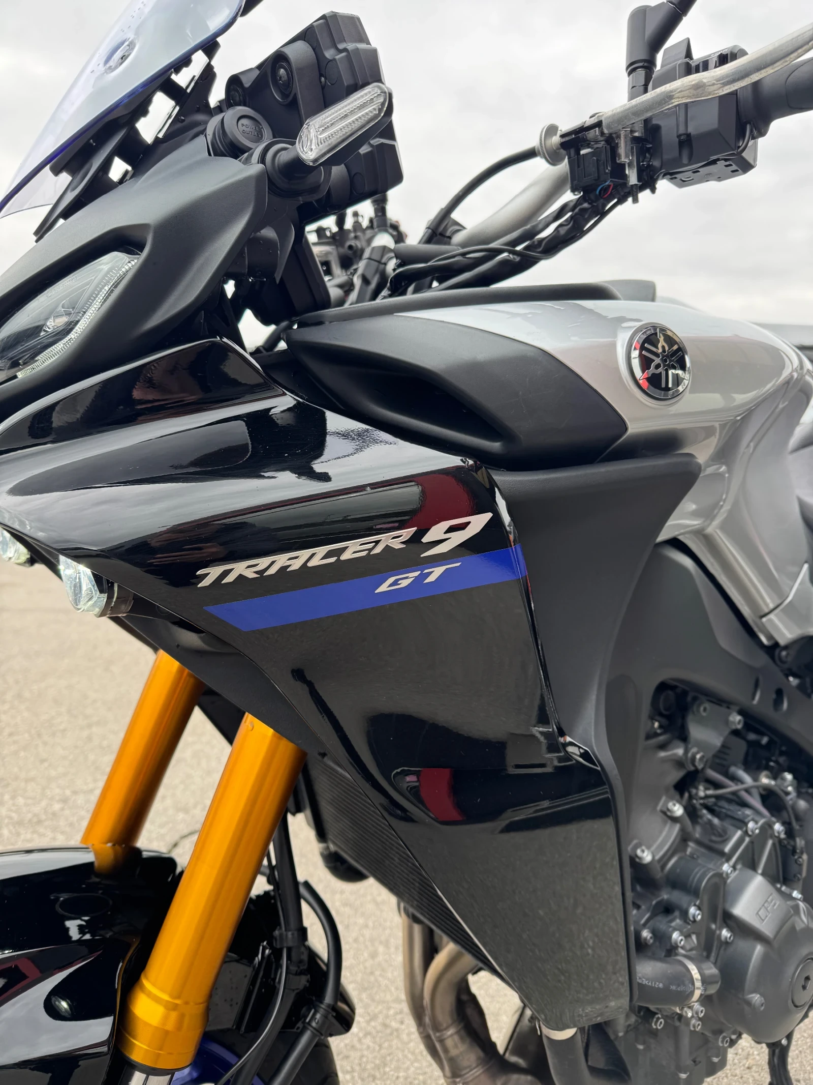 Yamaha Mt-09 TRACER 900* GT* LED* ПОДГРЕВИ* TCS* TOP, снимка 14 - Мотоциклети и мототехника - 53889053