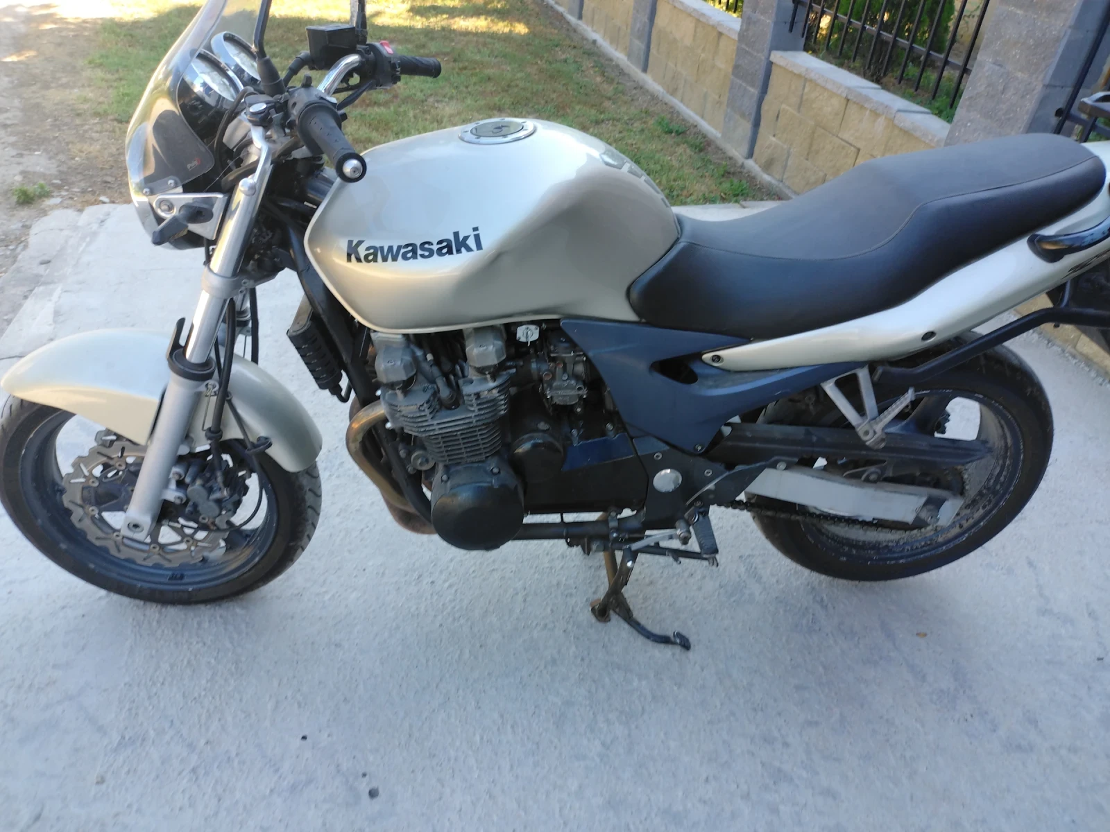 Kawasaki Zr 750, снимка 2 - Мотоциклети и мототехника - 54584861