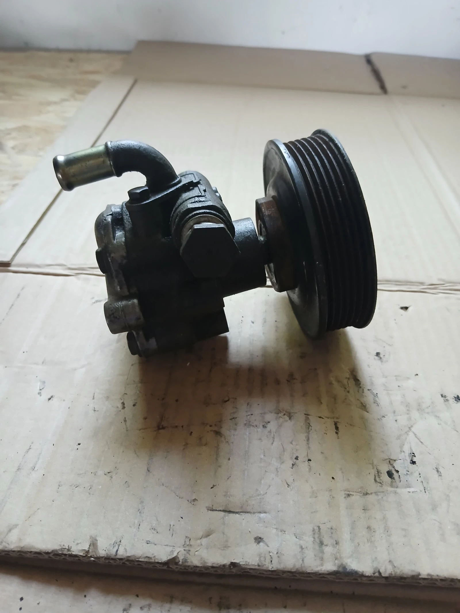 1J0 422 154 B хидравлична помпа VW GOLF 4, снимка 3 - Части - 55297000