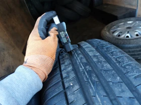 Гуми Летни 235/60R18, снимка 3