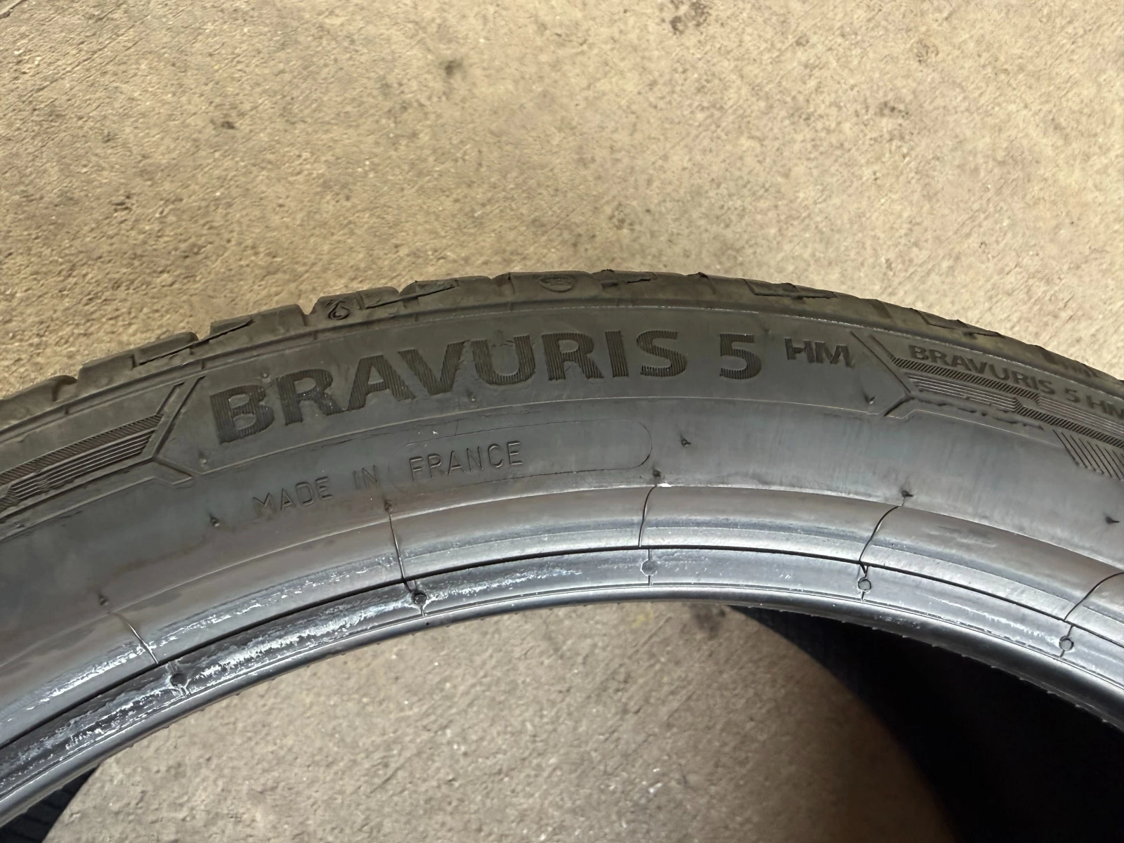 Гуми Летни 255/35R19, снимка 6 - Гуми и джанти - 55310416