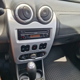 Dacia Sandero 1.2i , снимка 10