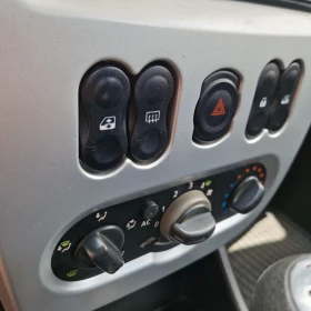 Dacia Sandero 1.2i , снимка 11