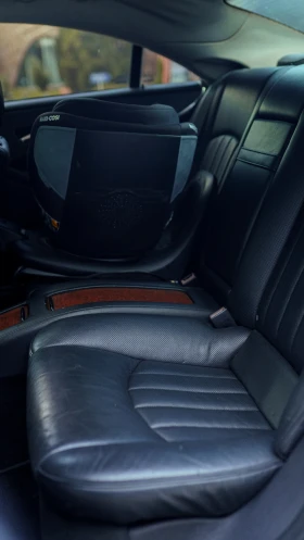 Mercedes-Benz CLS 320, снимка 10