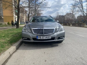 Mercedes-Benz E 220, снимка 1