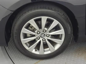 Toyota Camry 2.5 XLE - 13558 € / 26517.14 лв. - 38182000 4