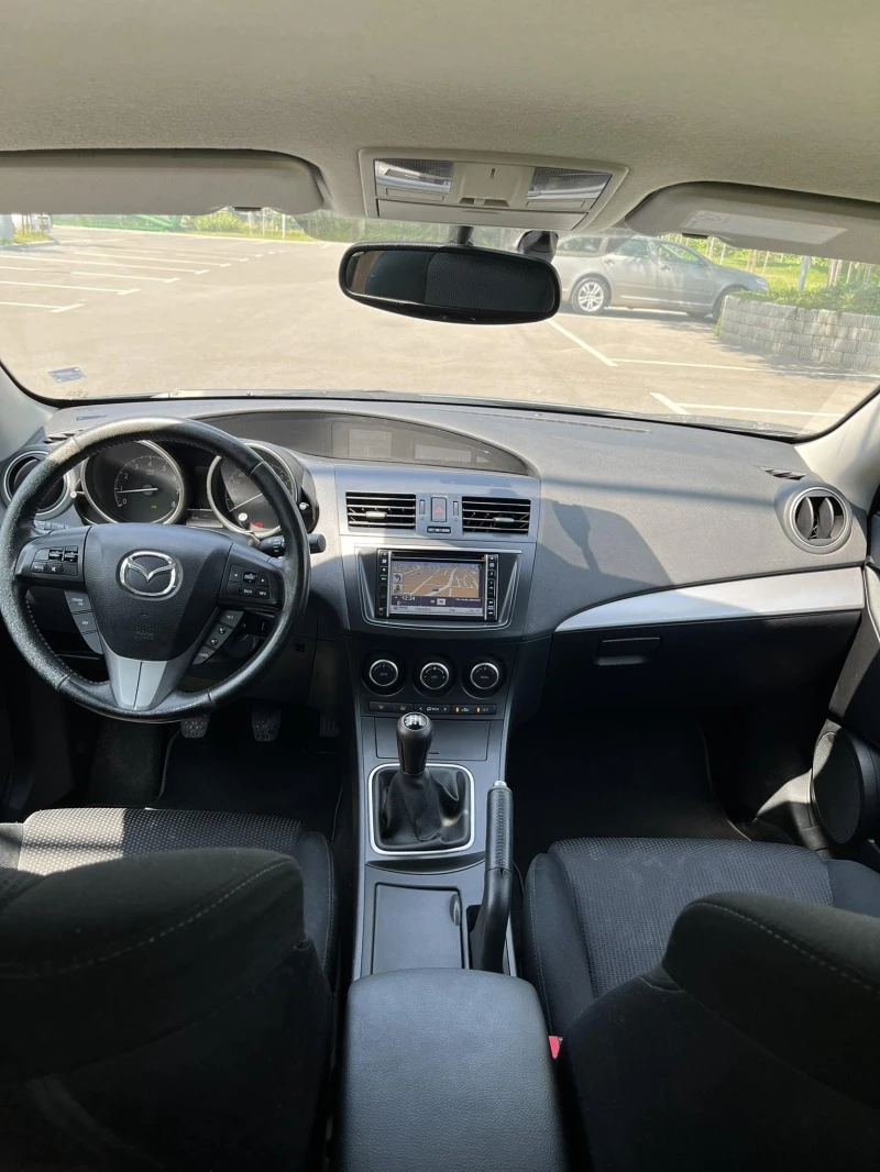 Mazda 3 TAKUMI, снимка 13 - Автомобили и джипове - 43629521