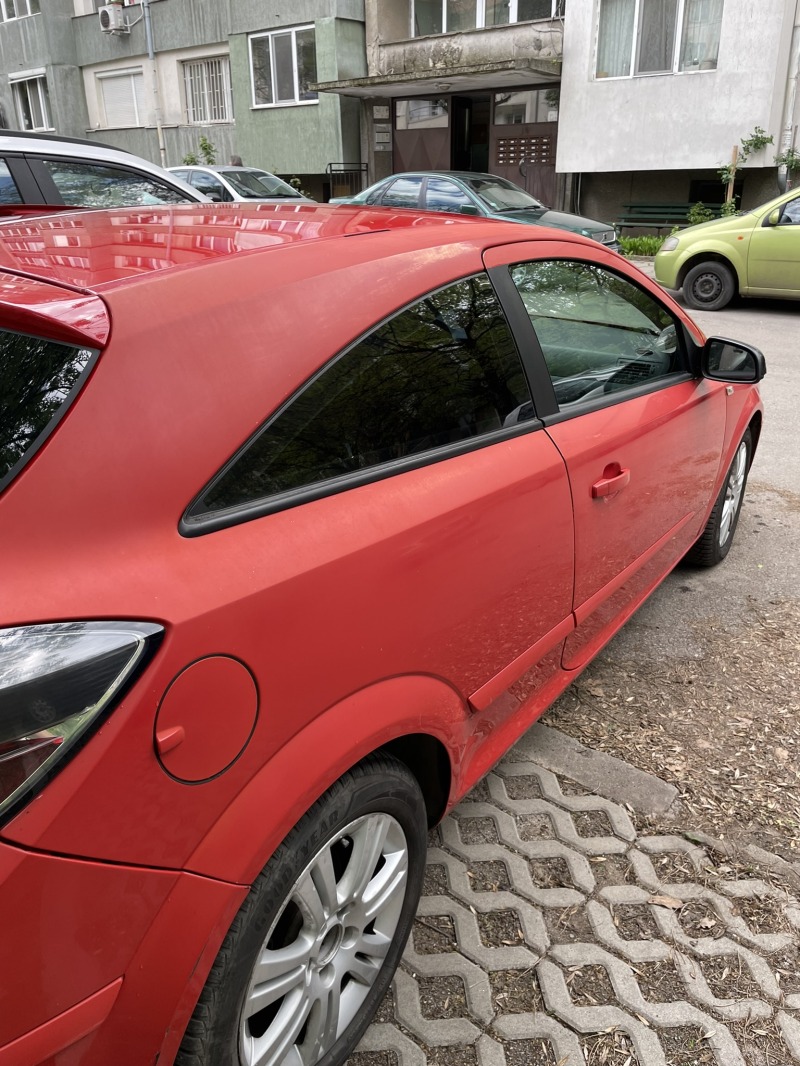 Opel Astra GTC, снимка 8 - Автомобили и джипове - 46443859