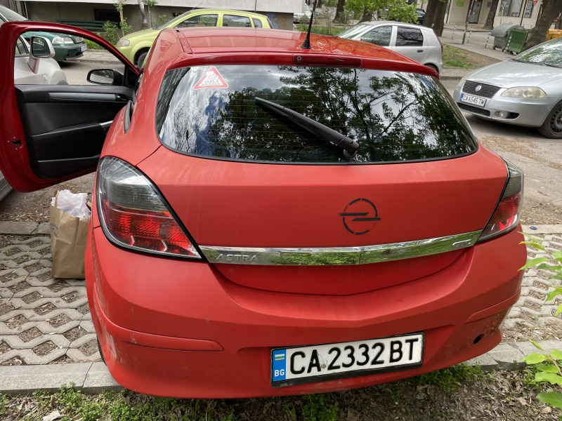 Opel Astra GTC, снимка 9 - Автомобили и джипове - 46443859