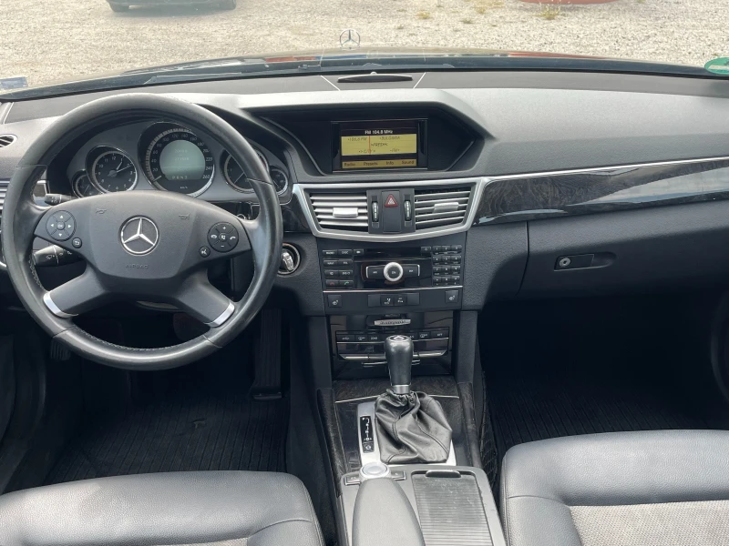 Mercedes-Benz E 250 АВТОМАТИК, снимка 11 - Автомобили и джипове - 47132643