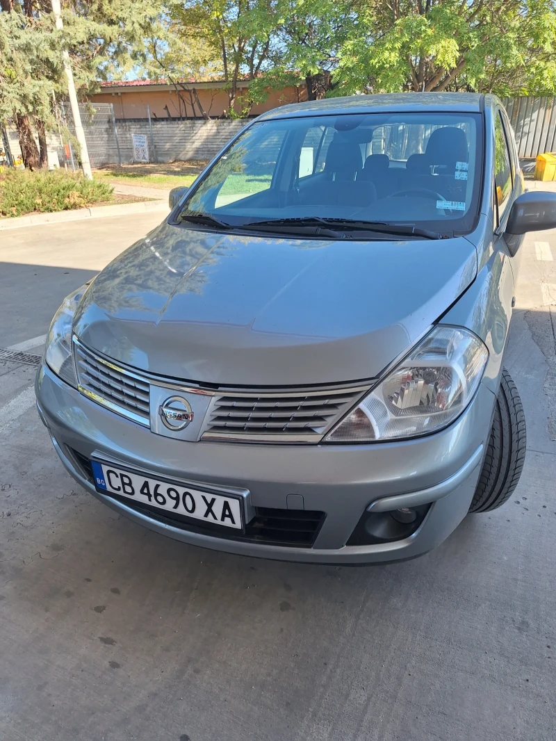 Nissan Tiida, снимка 1 - Автомобили и джипове - 47383134