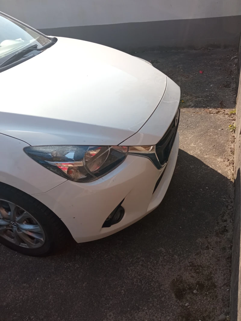 Mazda 2 1.5 SKYACTIV, снимка 5 - Автомобили и джипове - 48424032