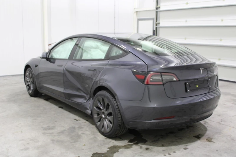 Tesla Model 3 Facelift Термопомпа, снимка 4 - Автомобили и джипове - 50922905