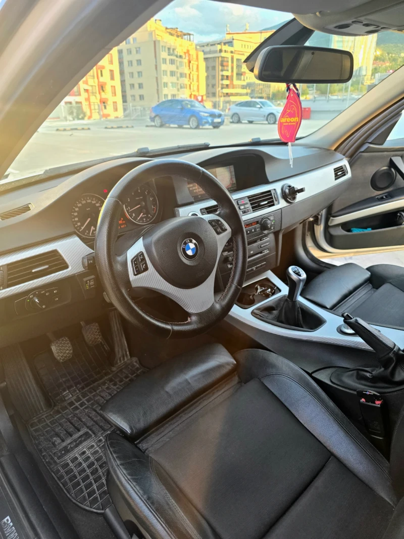 BMW 325 325xi газ/бензин, снимка 8 - Автомобили и джипове - 51517127