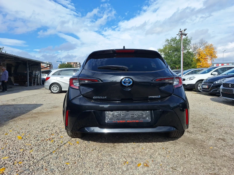 Toyota Corolla 1.8 hybrid, снимка 6 - Автомобили и джипове - 52169623
