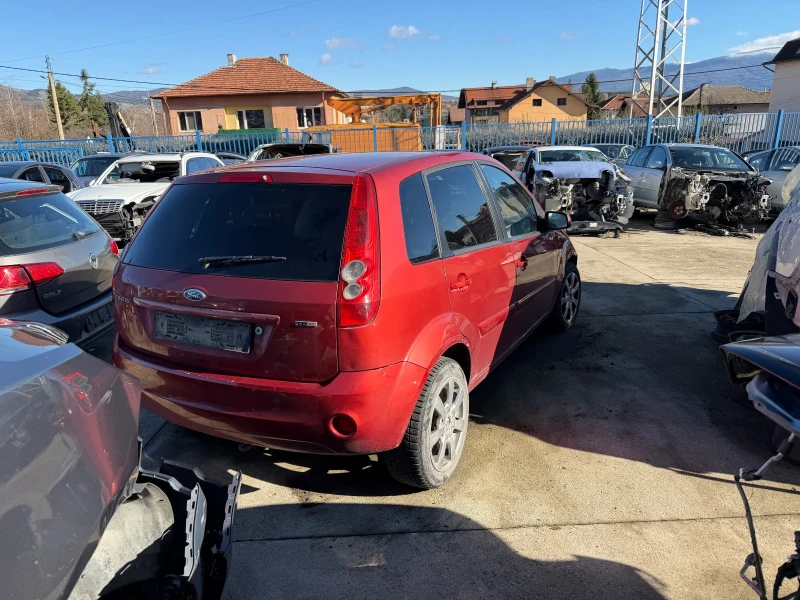 Ford Fiesta 1.4 tdci, снимка 6 - Автомобили и джипове - 52526130