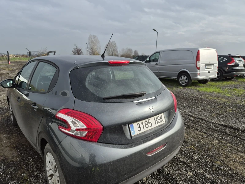 Peugeot 208, снимка 3 - Автомобили и джипове - 52561781