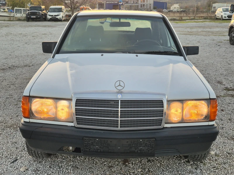 Mercedes-Benz 190 2.0i 122ps. VNOS ITALY, снимка 3 - Автомобили и джипове - 52815894