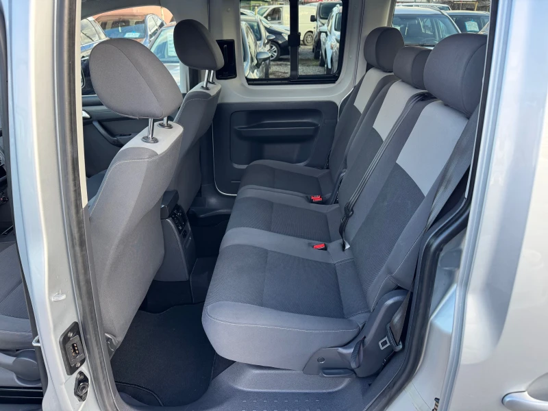 VW Caddy 2.0IФабричен Метан--ЛИЗИНГ, снимка 15 - Автомобили и джипове - 53444838
