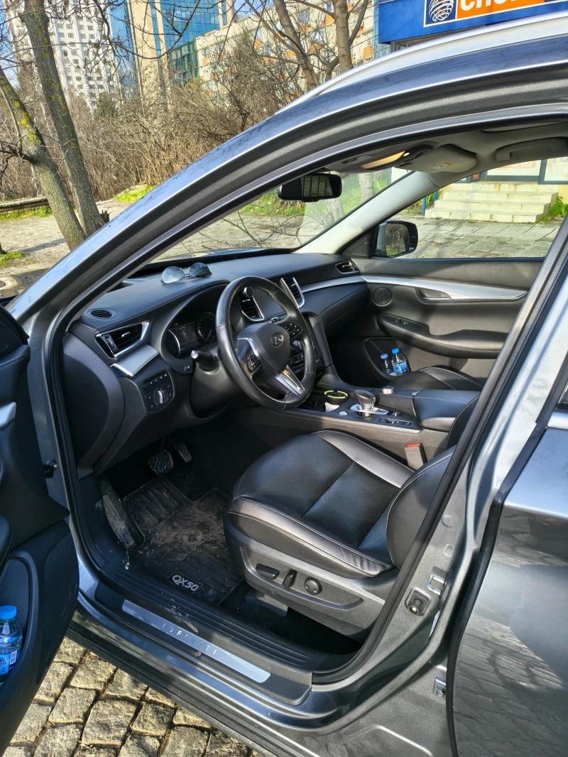 Infiniti Q50, снимка 2 - Автомобили и джипове - 53481103