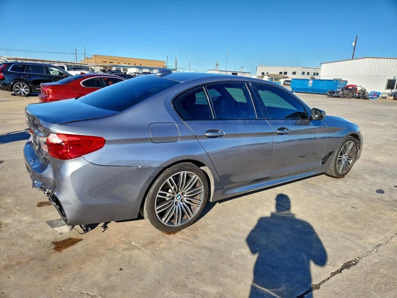 BMW 540 M* SPORT* ДИГИТАЛНО* ТАБЛО* 360КАМЕРА* КЕЙЛЕС* , снимка 2 - Автомобили и джипове - 53521606