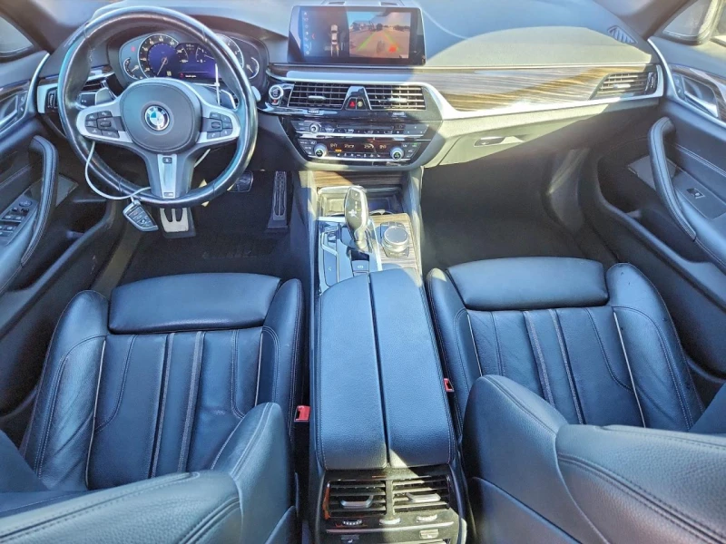 BMW 540 M* SPORT* ДИГИТАЛНО* ТАБЛО* 360КАМЕРА* КЕЙЛЕС* , снимка 7 - Автомобили и джипове - 53521606