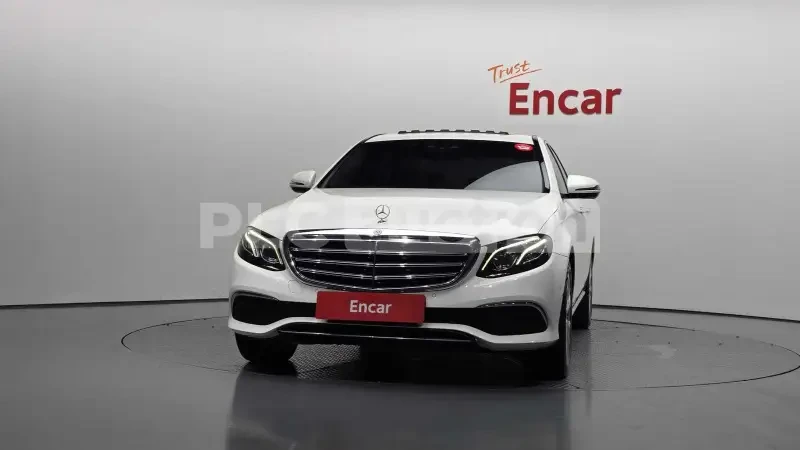 Mercedes-Benz E 220 220D, ЦЕНА до БГ, снимка 3 - Автомобили и джипове - 55491688