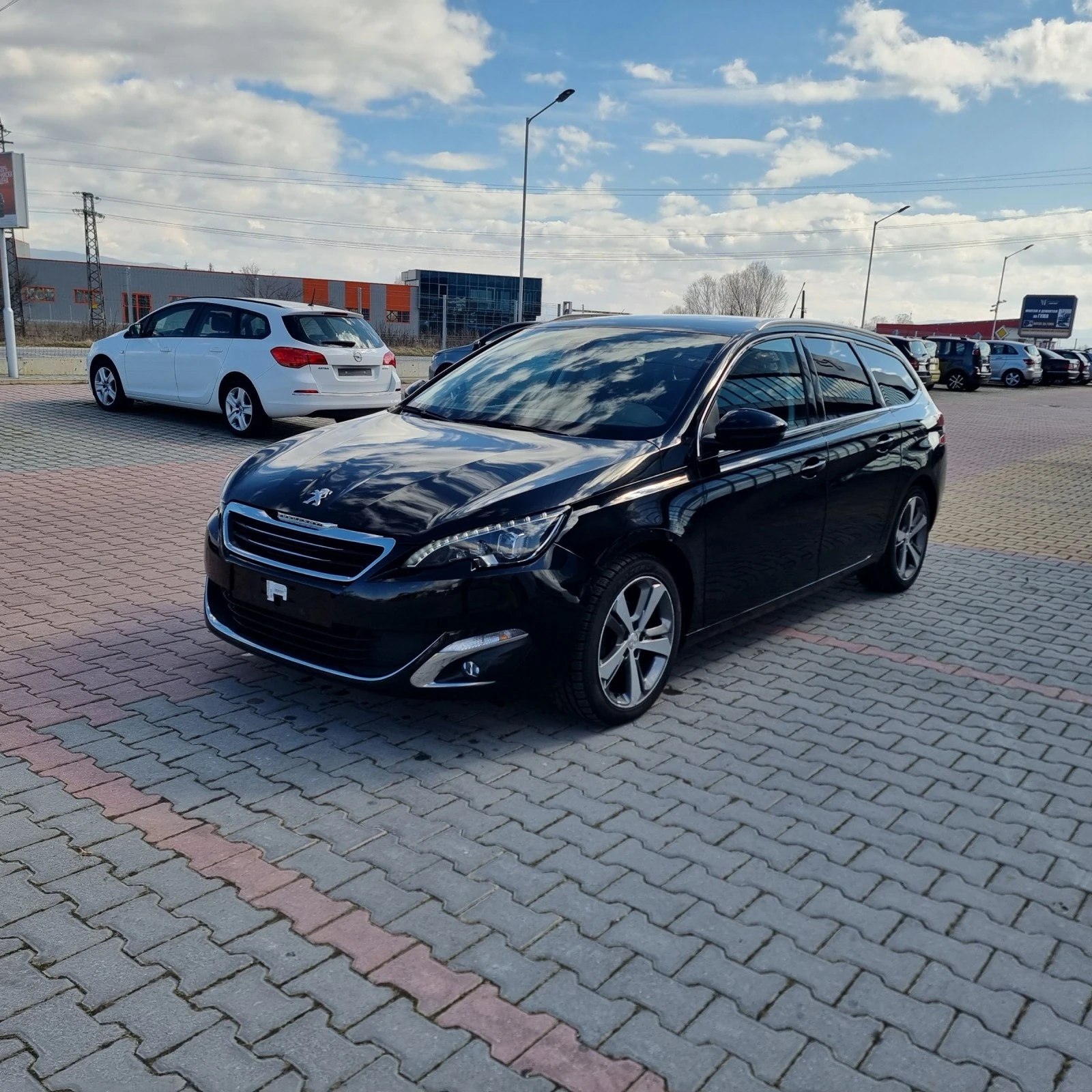 Peugeot 308 1.6 HDI  - изображение 7