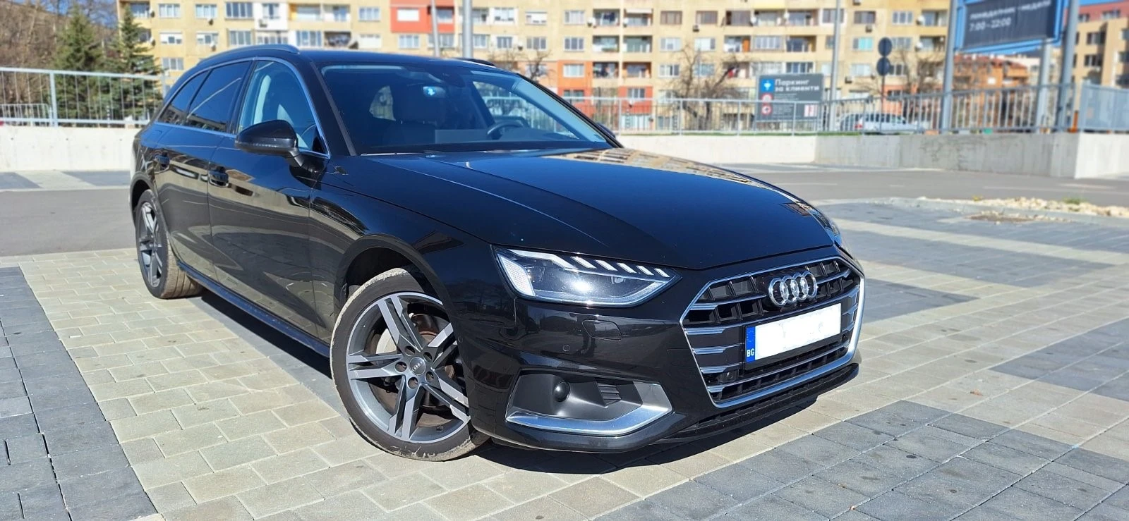 Audi A4 Advanced 40 TDI - изображение 5