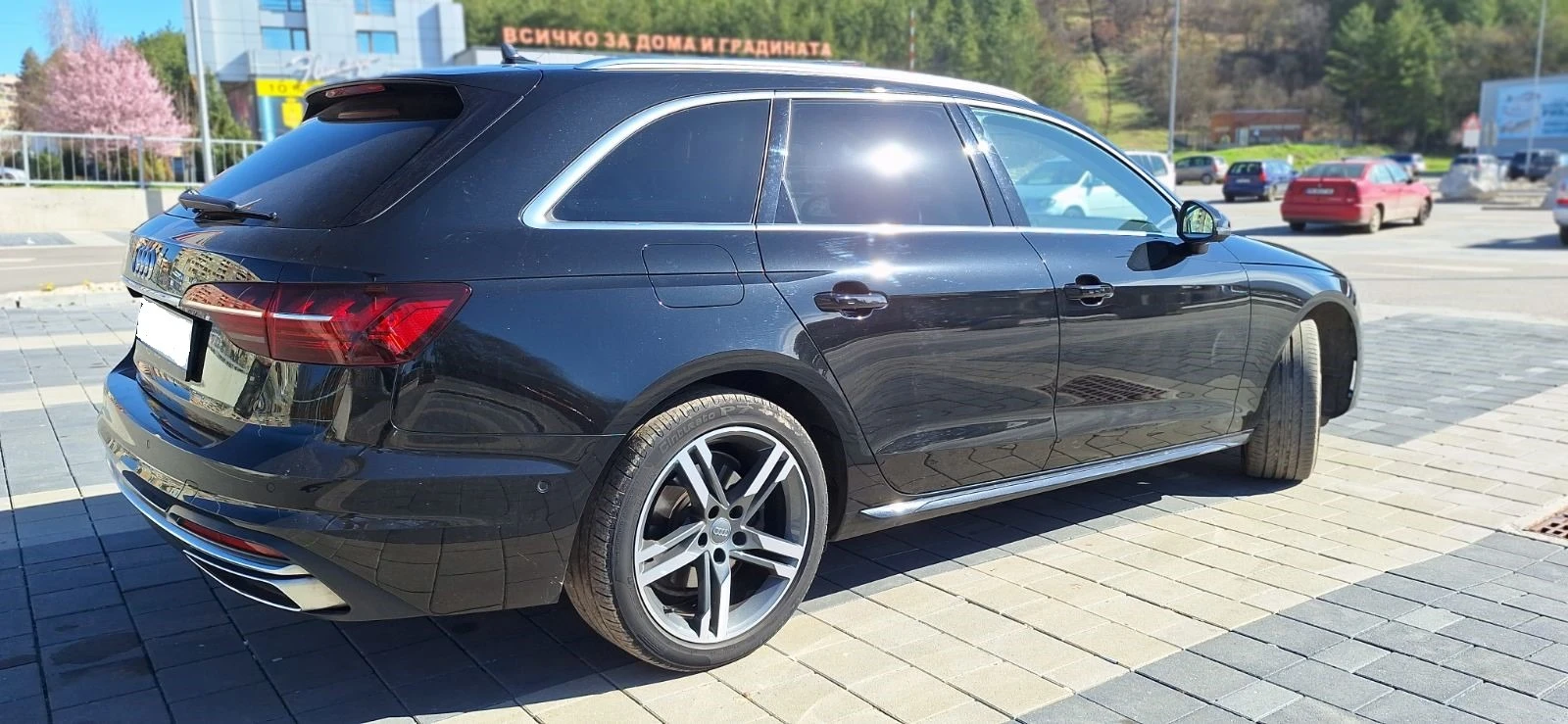 Audi A4 Advanced 40 TDI - изображение 4