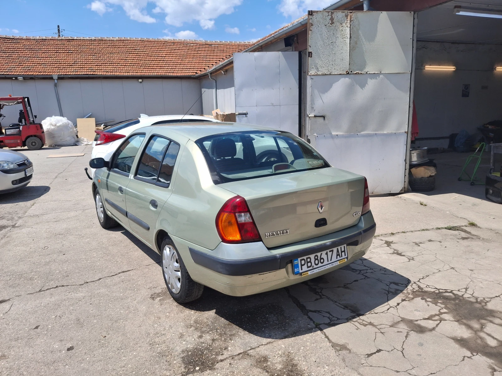 Renault Clio 1.4 benzin - изображение 4