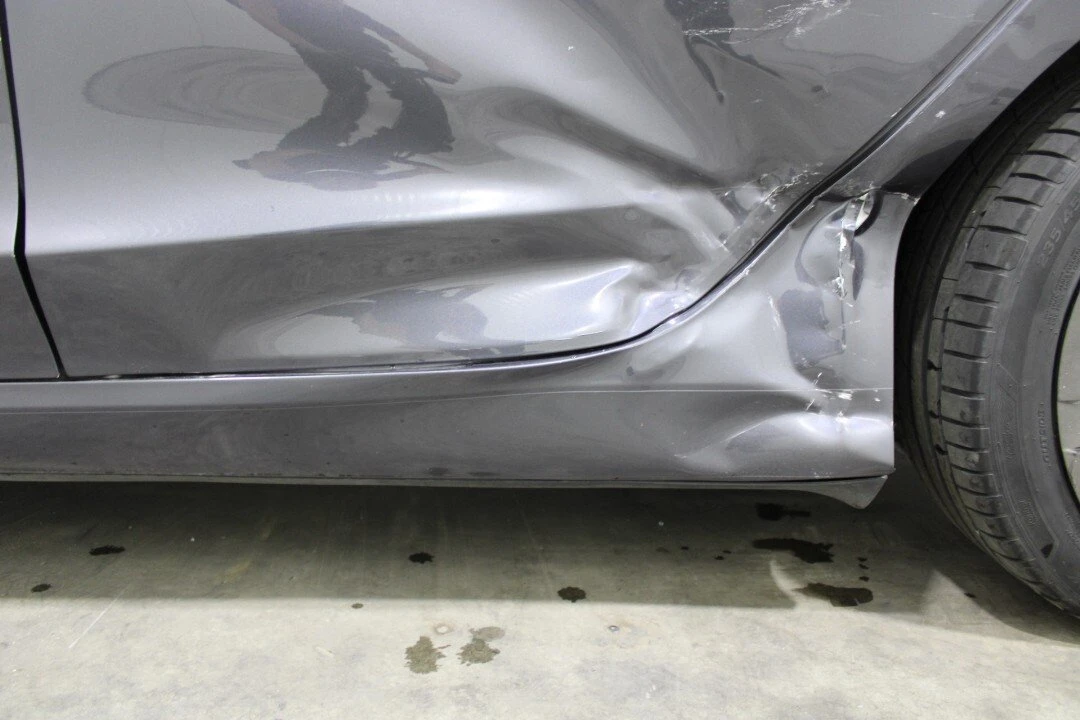 Tesla Model 3 Facelift  | Mobile.bg   13