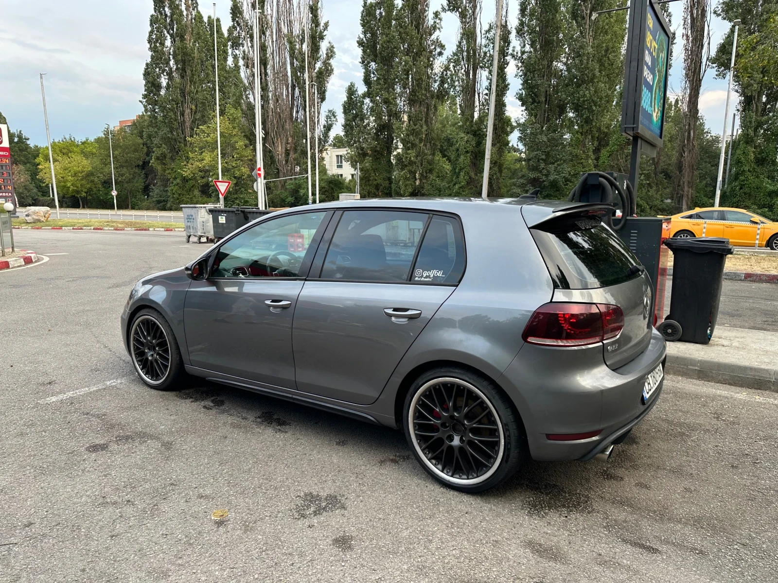VW Golf GTI - изображение 8