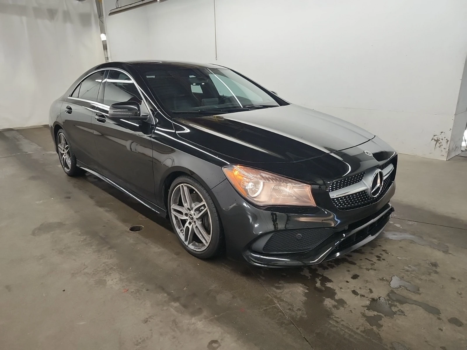 Mercedes-Benz CLA 250 4MATIC * * CARFAX * * АВТО КРЕДИТ * *  - изображение 2