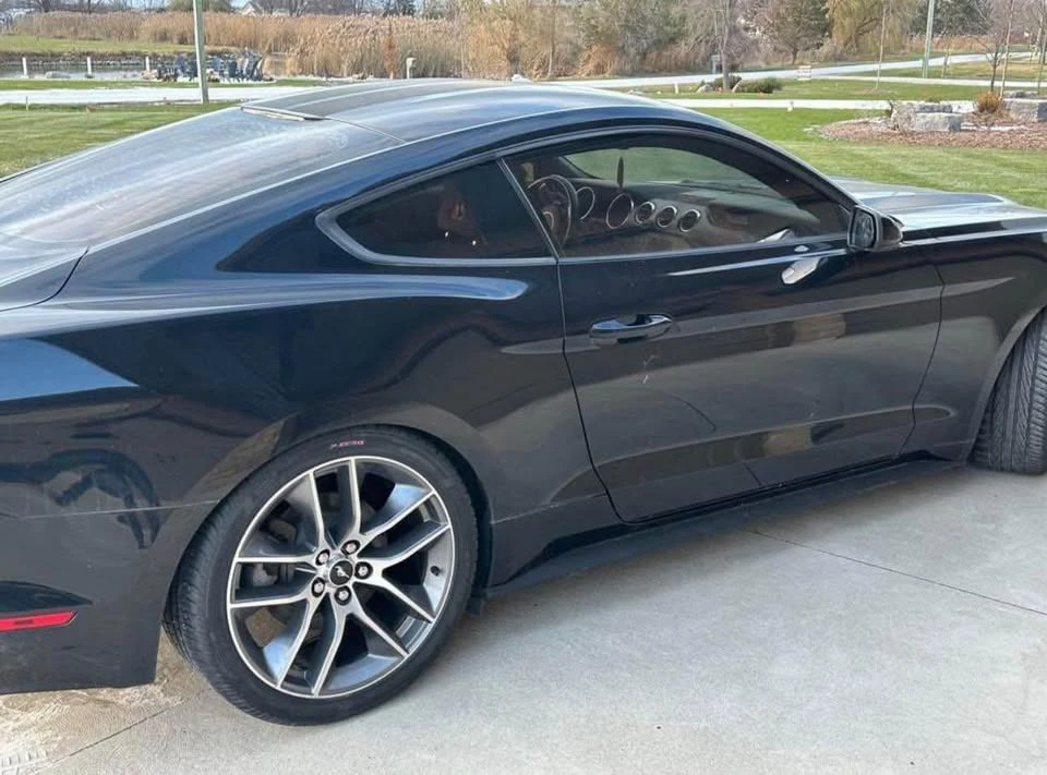 Ford Mustang * CARFAX *    | Mobile.bg   5