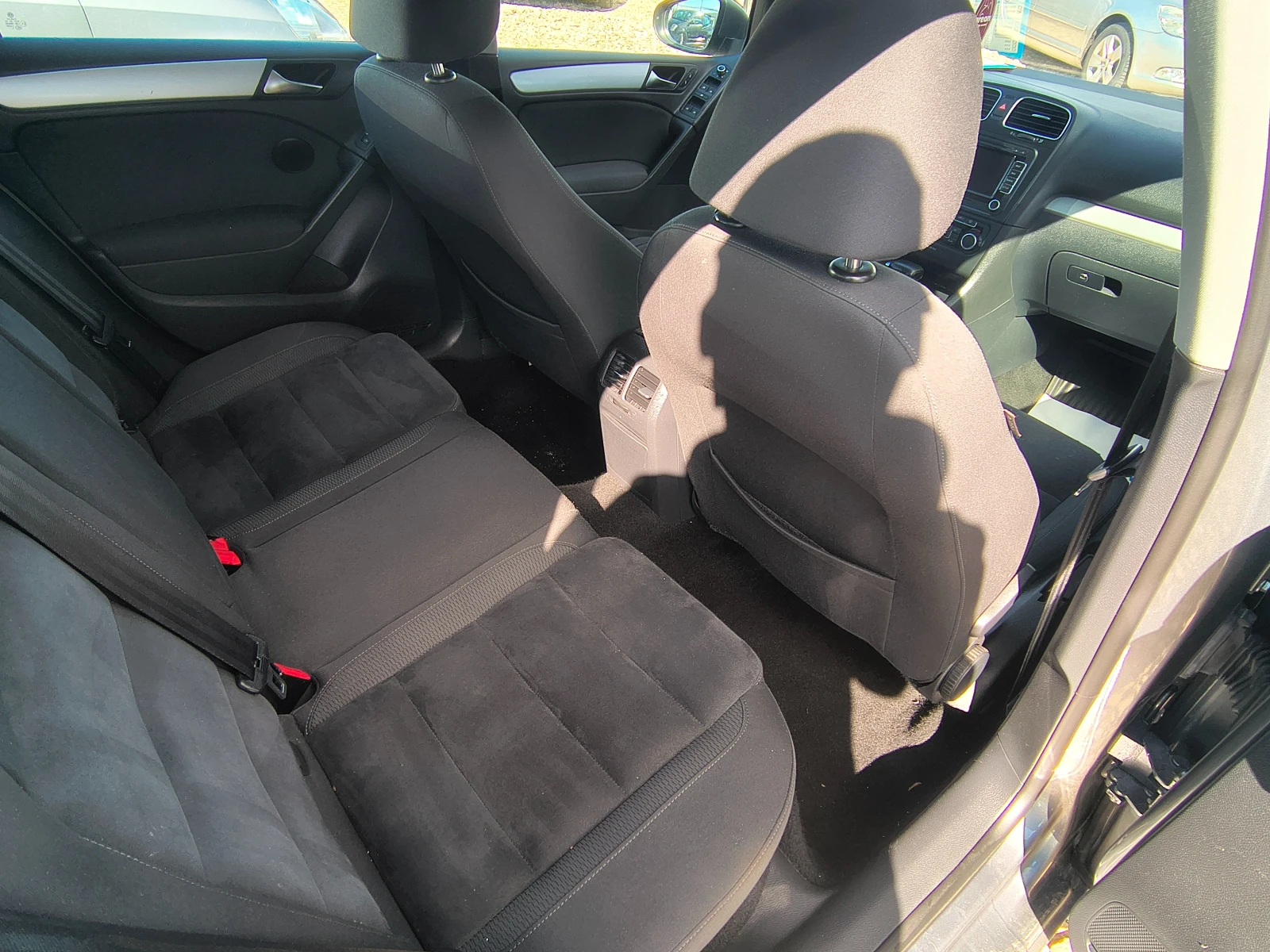 VW Golf 2.0tdi 140hp - изображение 9