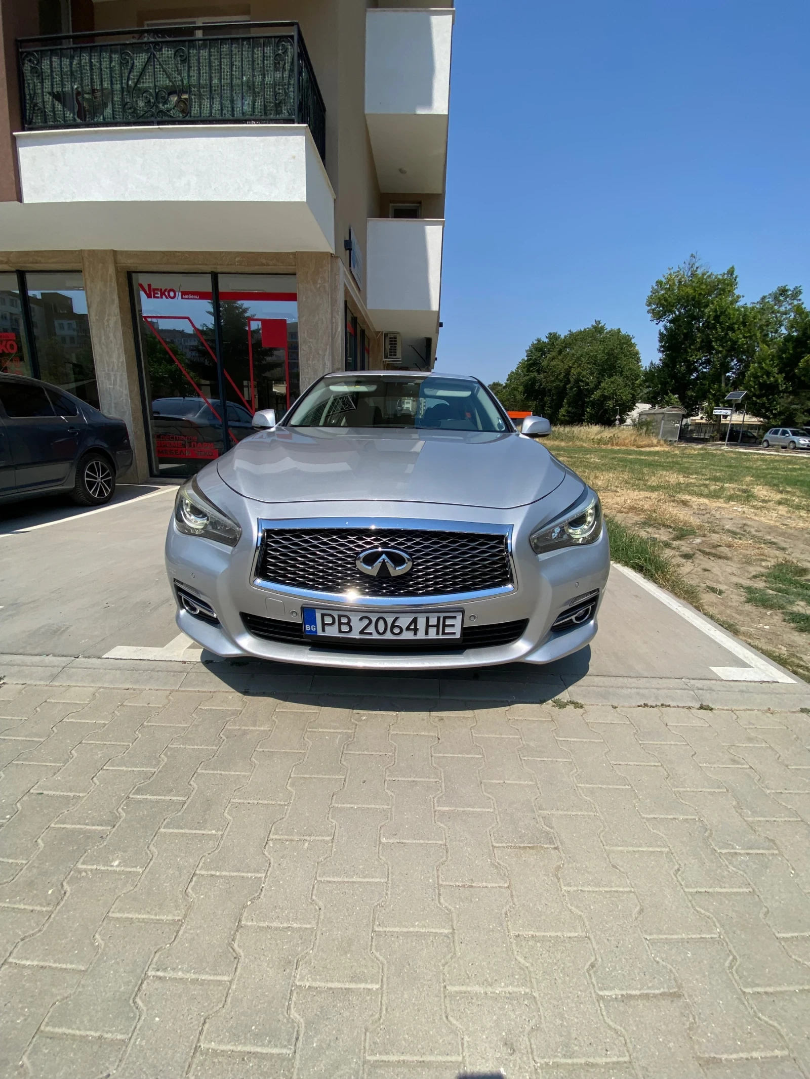 Infiniti Q50, снимка 5 - Автомобили и джипове - 53760339