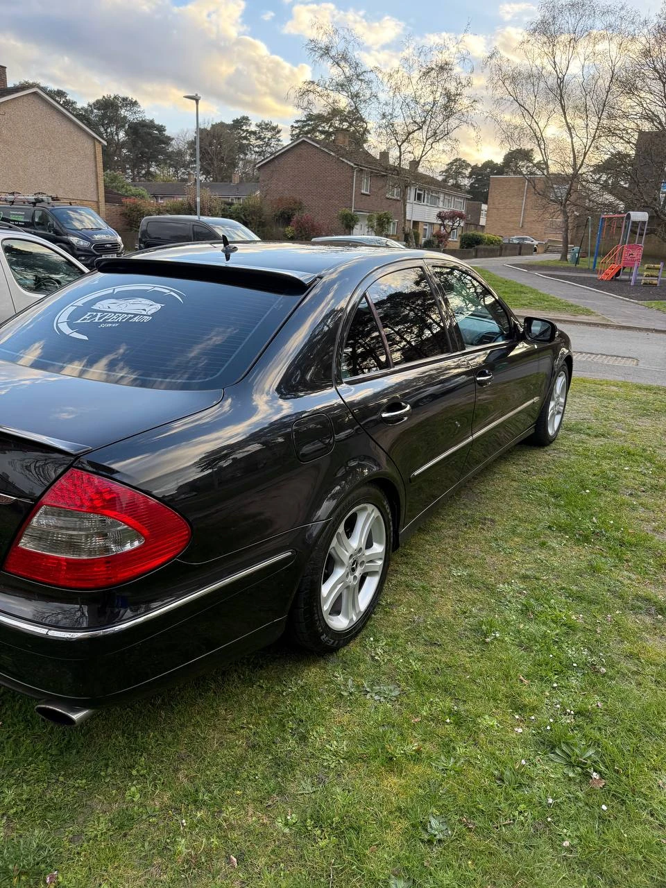 Mercedes-Benz E 280 undefined | Auto.bg — изображение 1