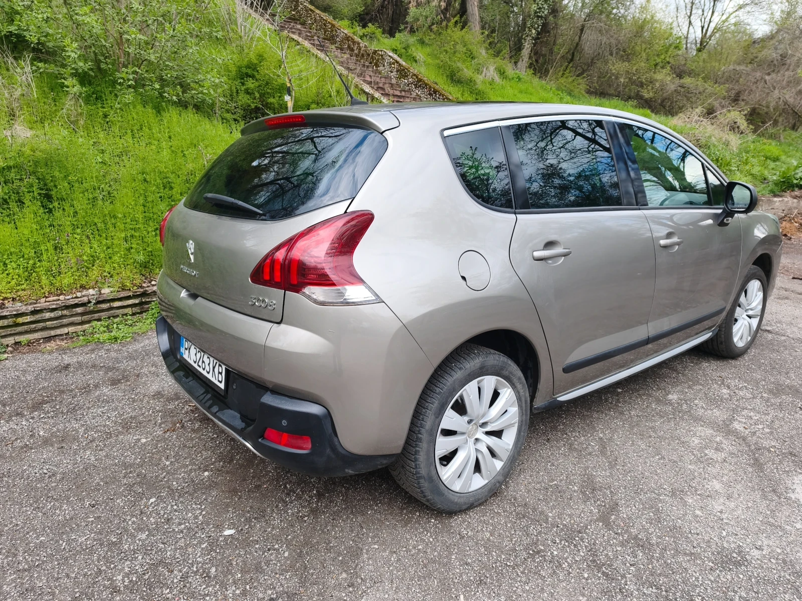 Peugeot 3008 1.6 hdi, снимка 4 - Автомобили и джипове - 54925180