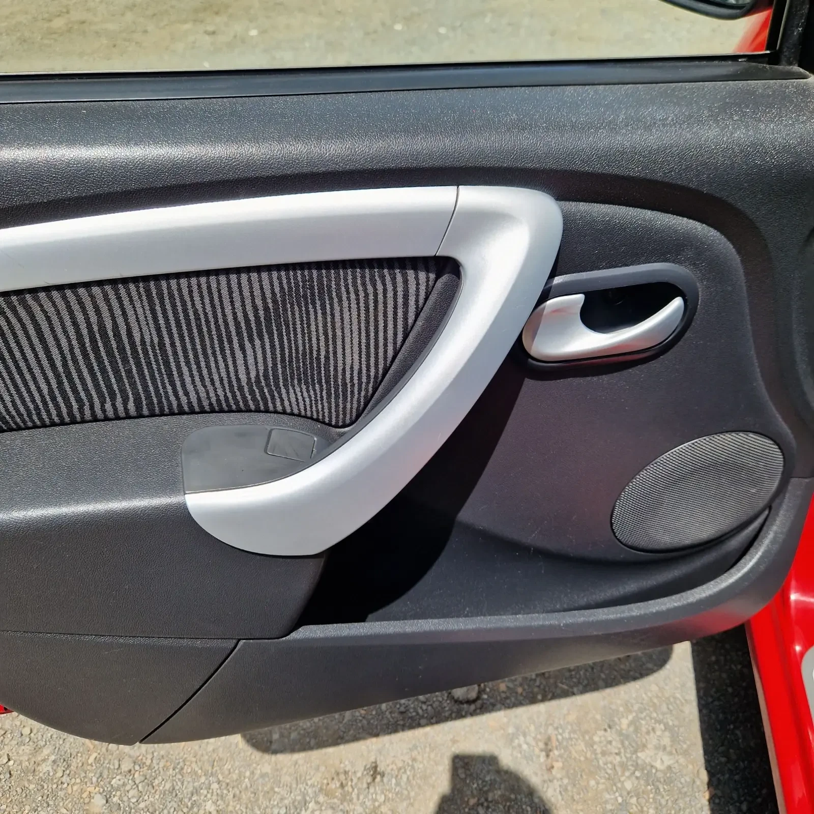 Dacia Sandero 1.2i  | Mobile.bg � ����������� 7
