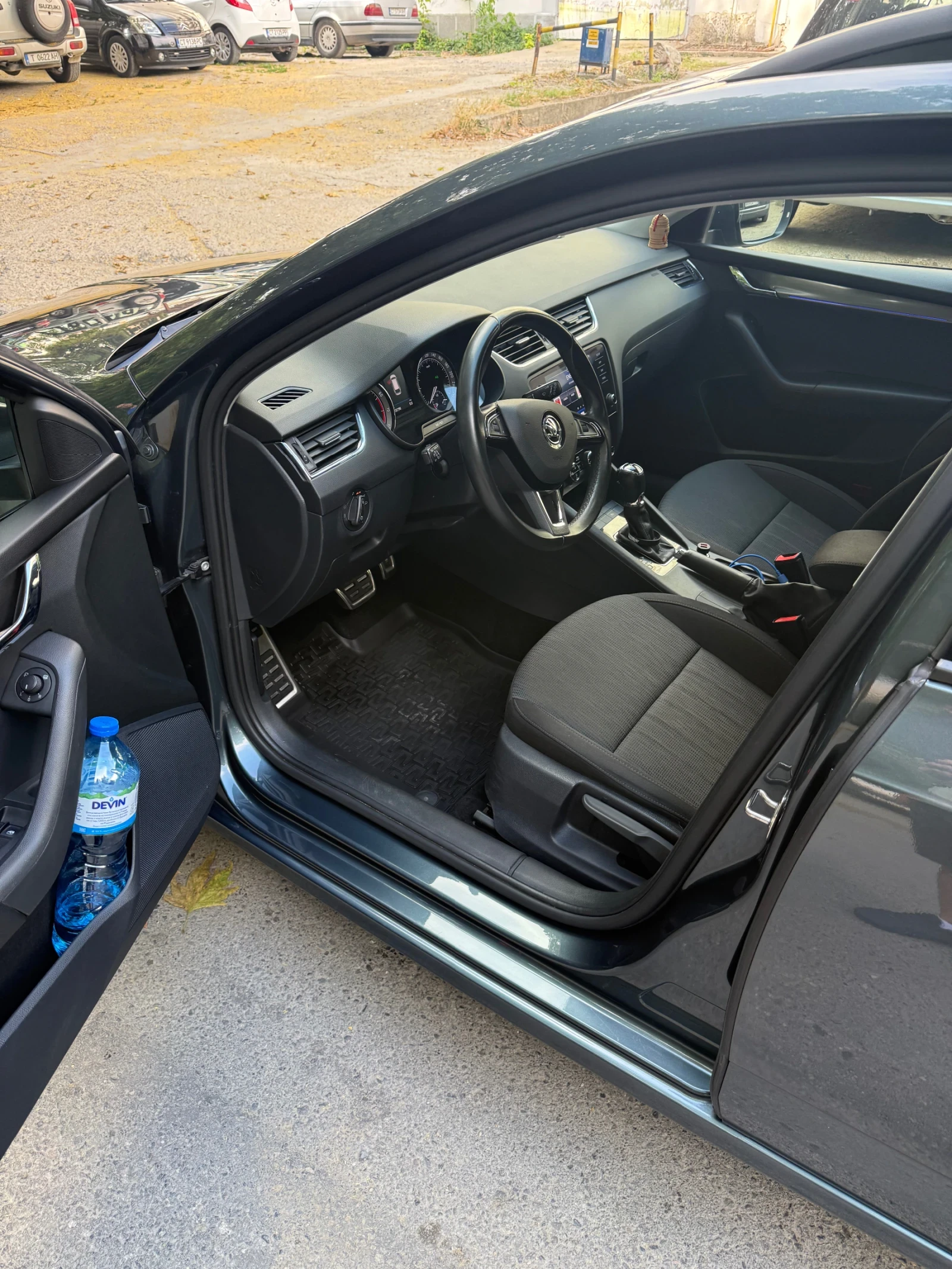 Skoda Octavia 1, 5TSI, снимка 5 - Автомобили и джипове - 55056845
