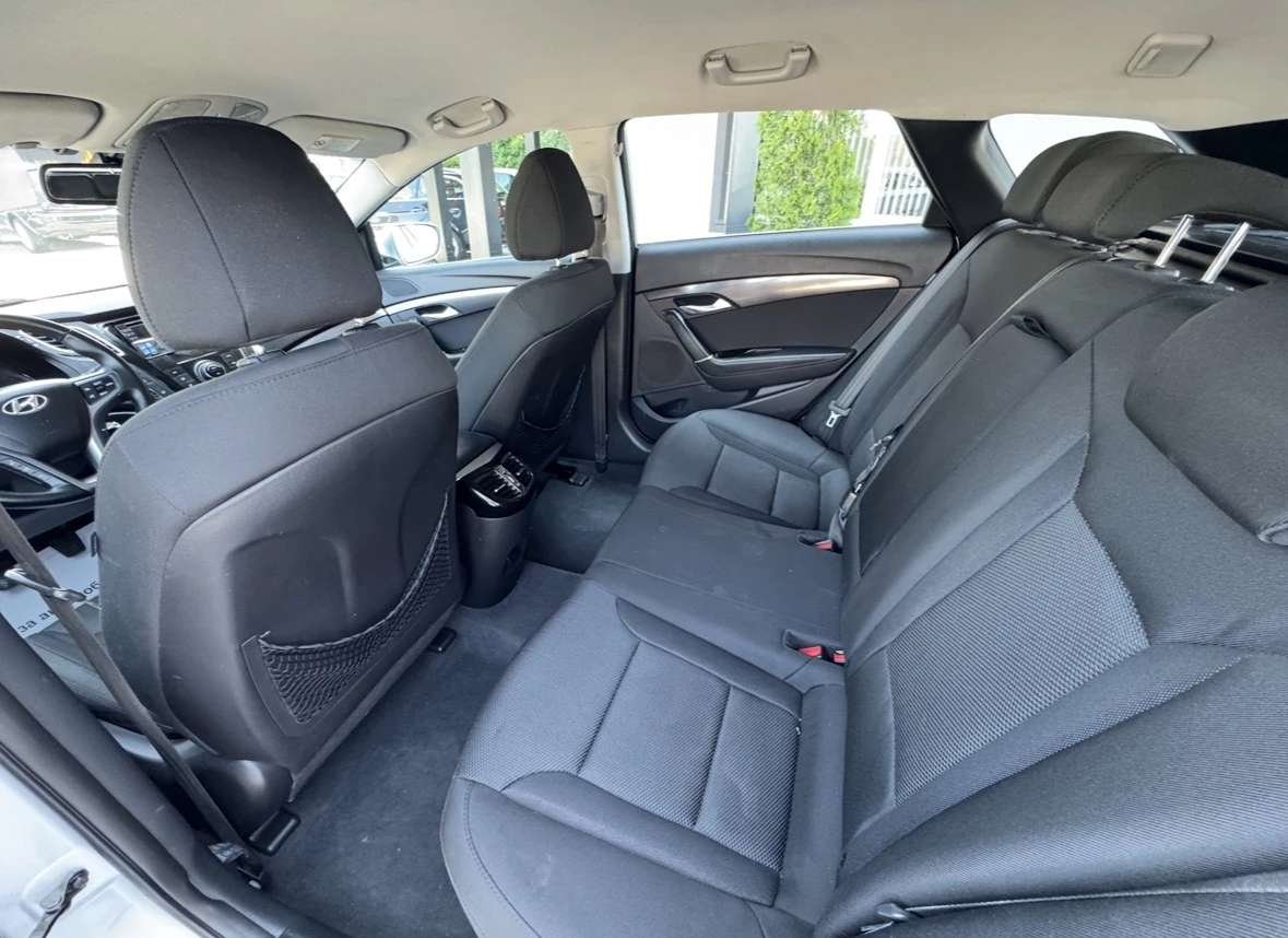 Hyundai I40 1.7 CRDI НОВ ВНОС , снимка 12 - Автомобили и джипове - 55309259