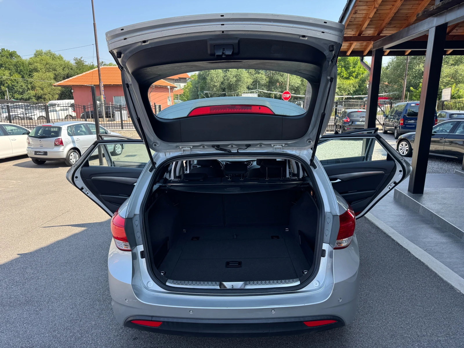 Hyundai I40 1.7 CRDI НОВ ВНОС , снимка 14 - Автомобили и джипове - 55309259