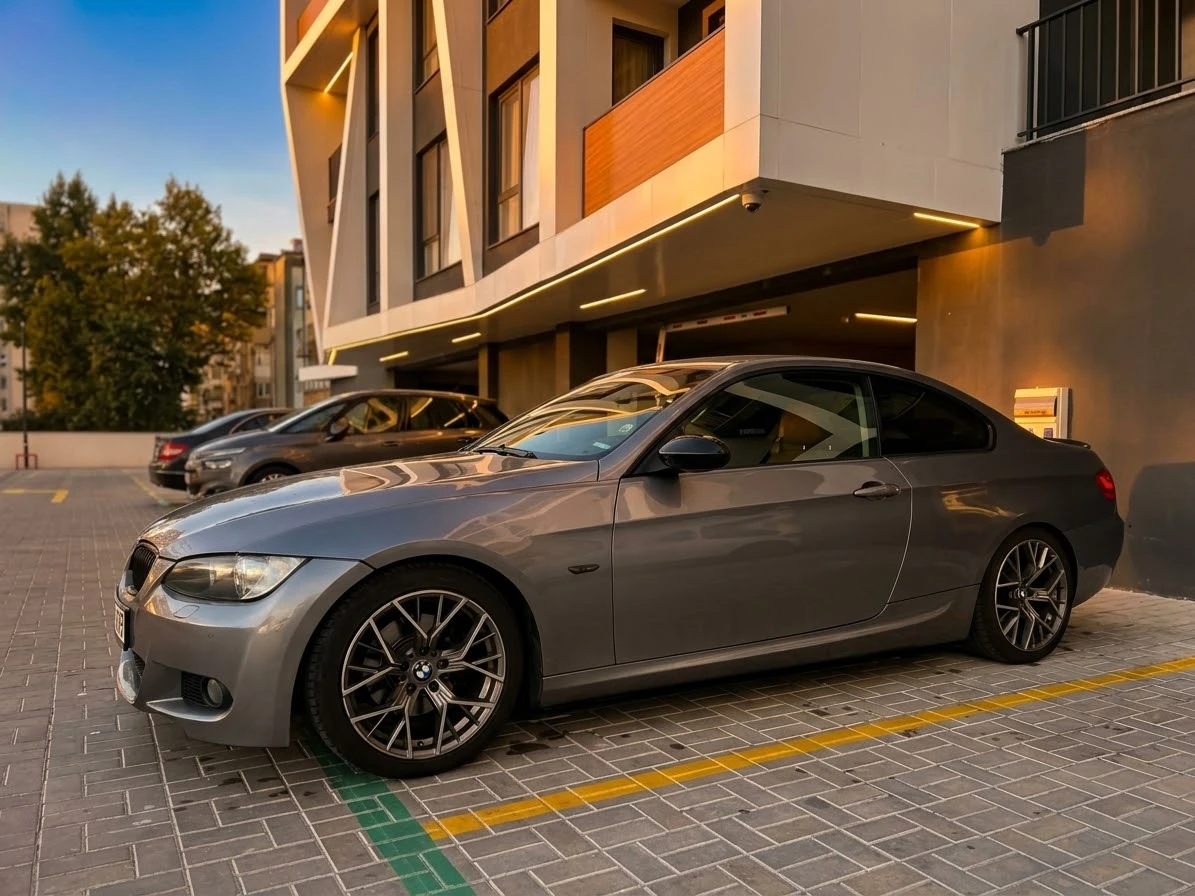 BMW 320, снимка 2 - Автомобили и джипове - 56358033